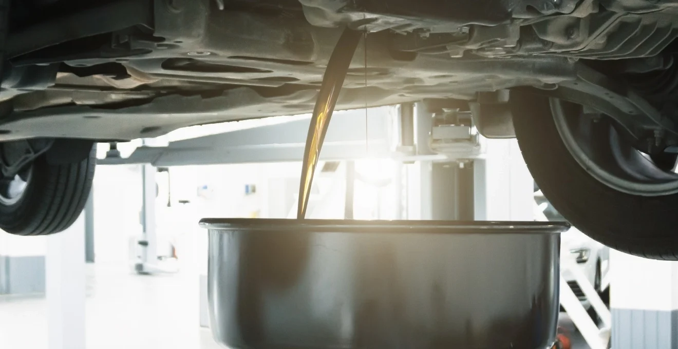 operation-de-vidange-quelles-specificites-techniques-distinguent-une-fosse-toutes-eaux-d-une-fosse-septique-classique